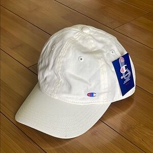 Champion Classic 6-Panel Design Cream Cap